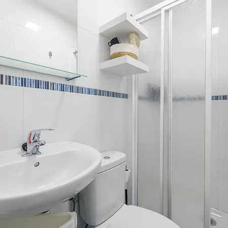 Apartamento Wintowinrentals Coqueto En El Centro De